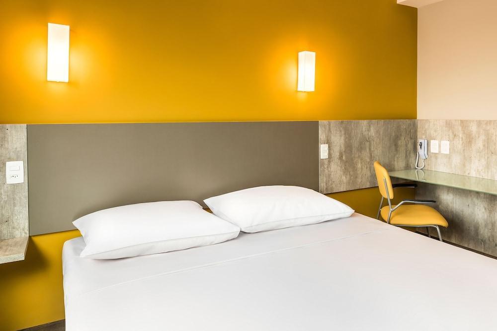 Go Inn Hotel Curitiba Exteriör bild